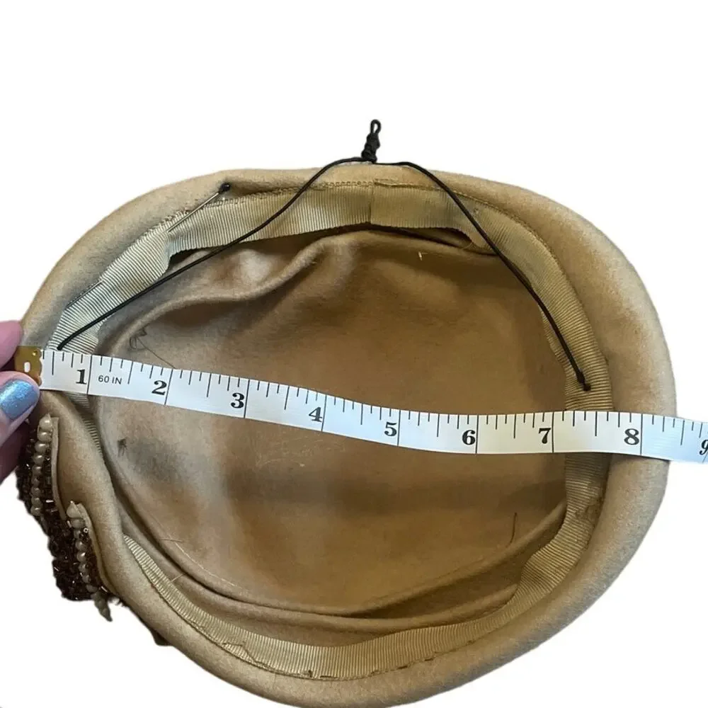 Vintage 50's tan felt wool bead embellished fascinator beret hat - Picture 8 of 8